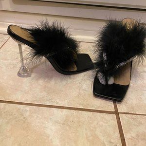 BLACK FEATHER HEELS